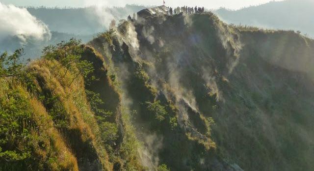 Voyage sur-mesure, Lever du soleil au Mont Batur